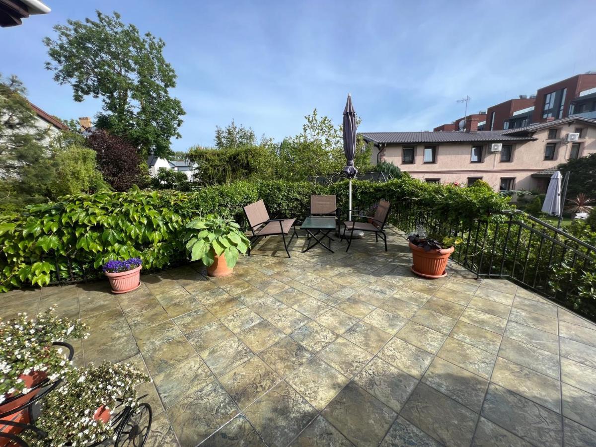 Willa Garden 2 Z Pieknym Ogrodem I Tarasem Устроне-Морске Экстерьер фото